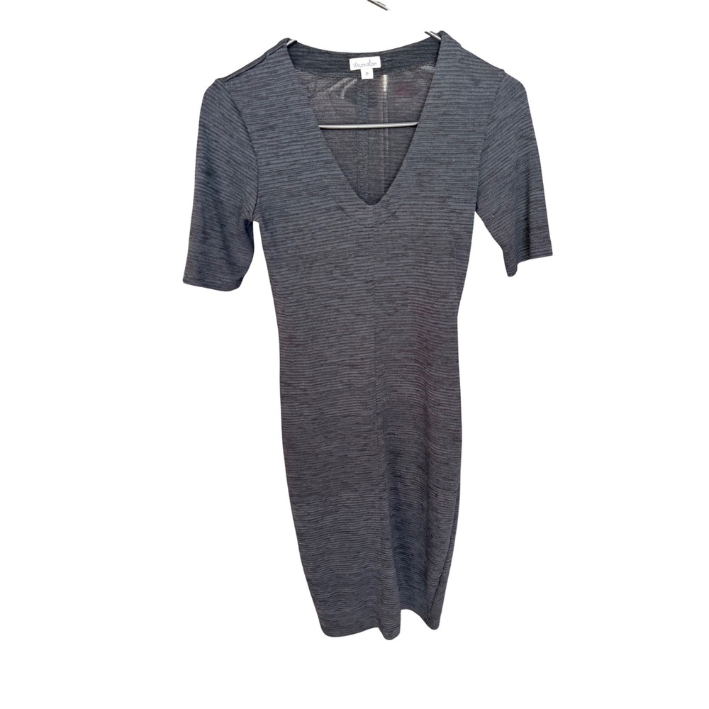 37. Steven Alan V-Neck Short Sleeve Knit Sheath Dress Grey Size P